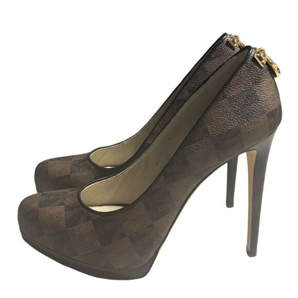 Michael Kors Monogram MK High Heel Shoe Pump Brown Womens Size US 8.5 M - Picture 4 of 10